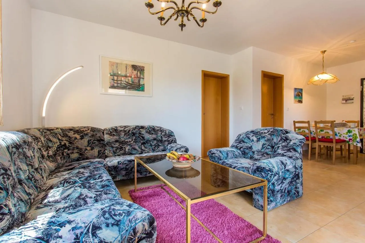 Apartment Mia & Lea Klimno